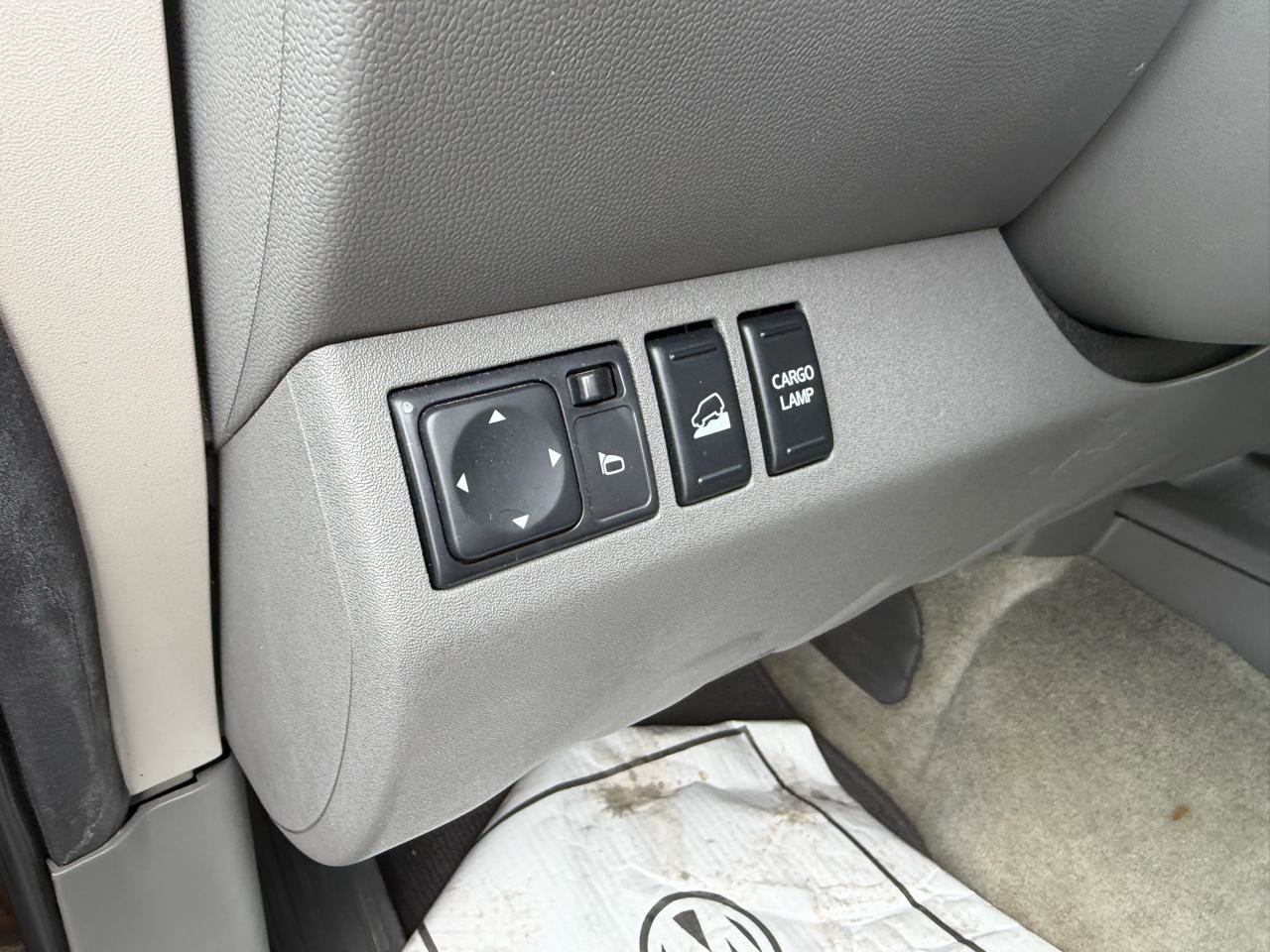 Used 2016 Nissan Frontier SV image 15