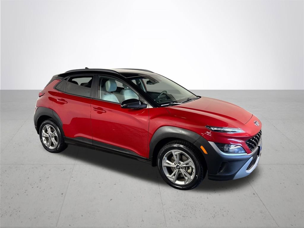 Used 2022 Hyundai Kona SEL w/ Cargo Package AWD/4WD image 4