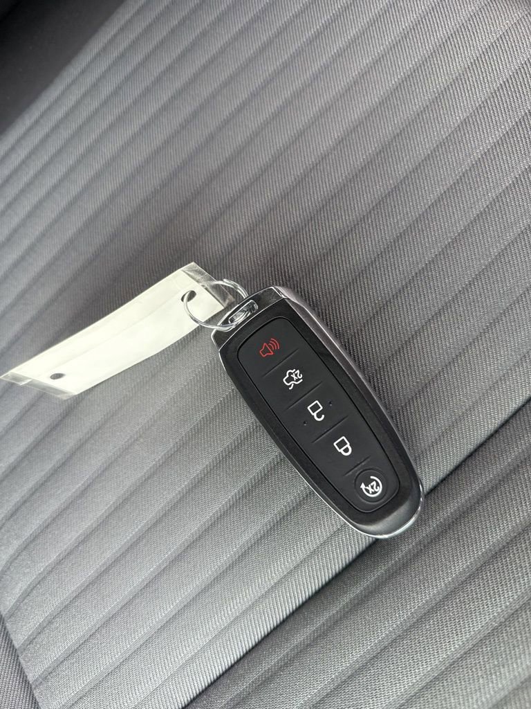 Used 2017 Ford Escape Titanium image 53