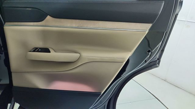 New 2026 Volvo EX90 Plus AWD/4WD image 34
