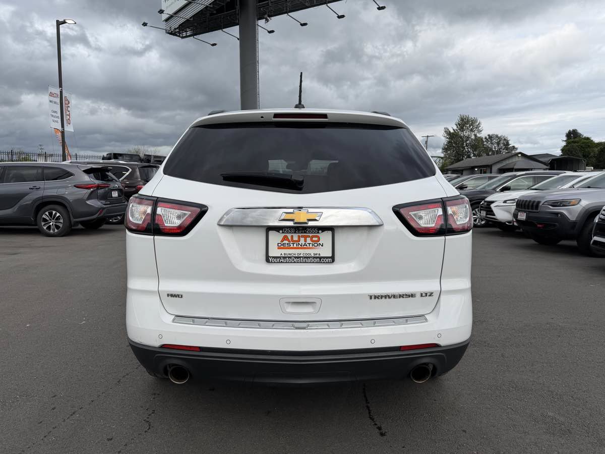 Used 2016 Chevrolet Traverse LTZ AWD/4WD image 7