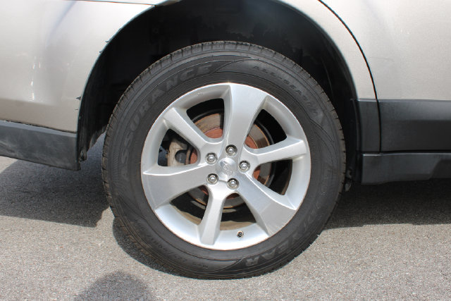 Used 2014 Subaru Outback 2.5i Limited AWD/4WD image 32