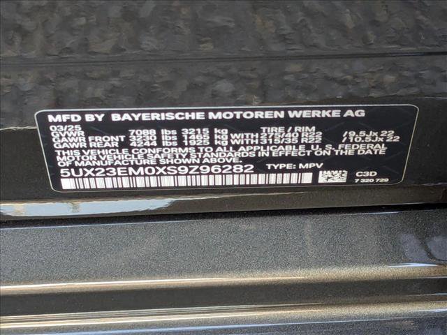 Used 2025 BMW X7 xDrive40i w/ M Sport Package image 19