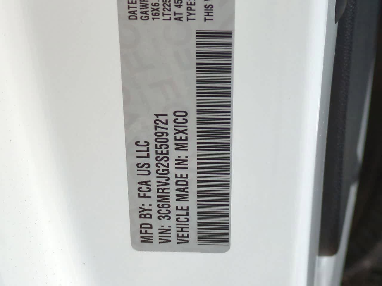 Used 2025 RAM ProMaster 3500 w/ Convenience Group FWD image 34