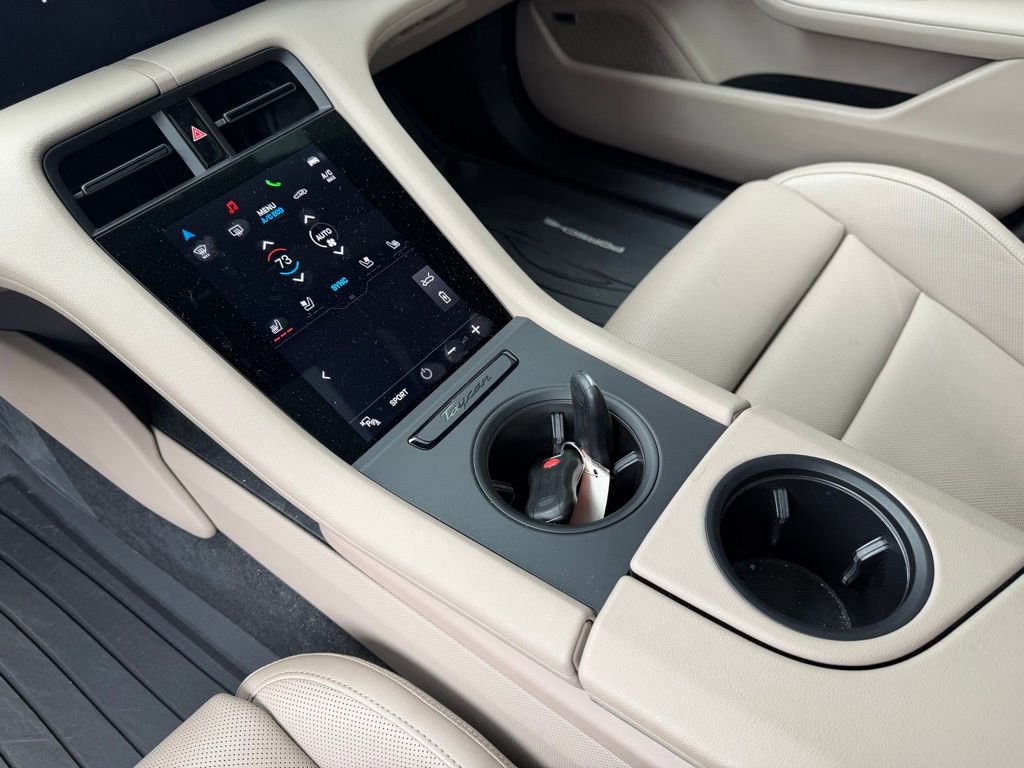 Certified 2022 Porsche Taycan 4 Cross Turismo image 23