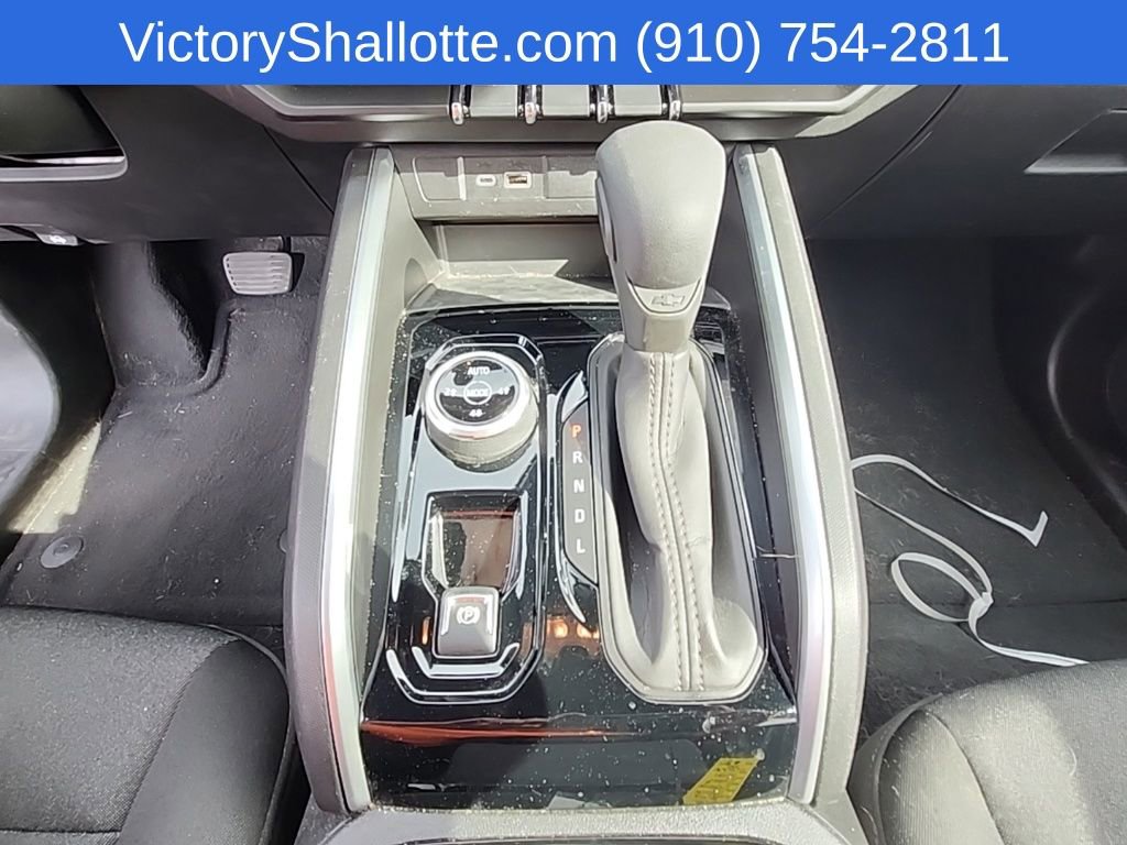 Used 2024 Chevrolet Colorado Trail Boss w/ Technology Package image 7