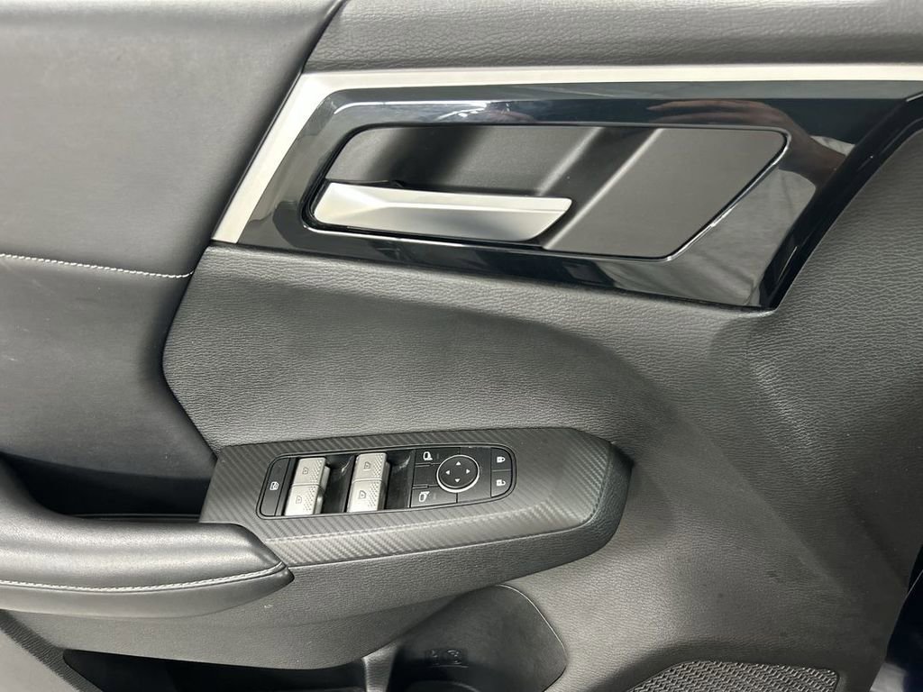 Used 2022 Mitsubishi Outlander SE AWD/4WD image 11
