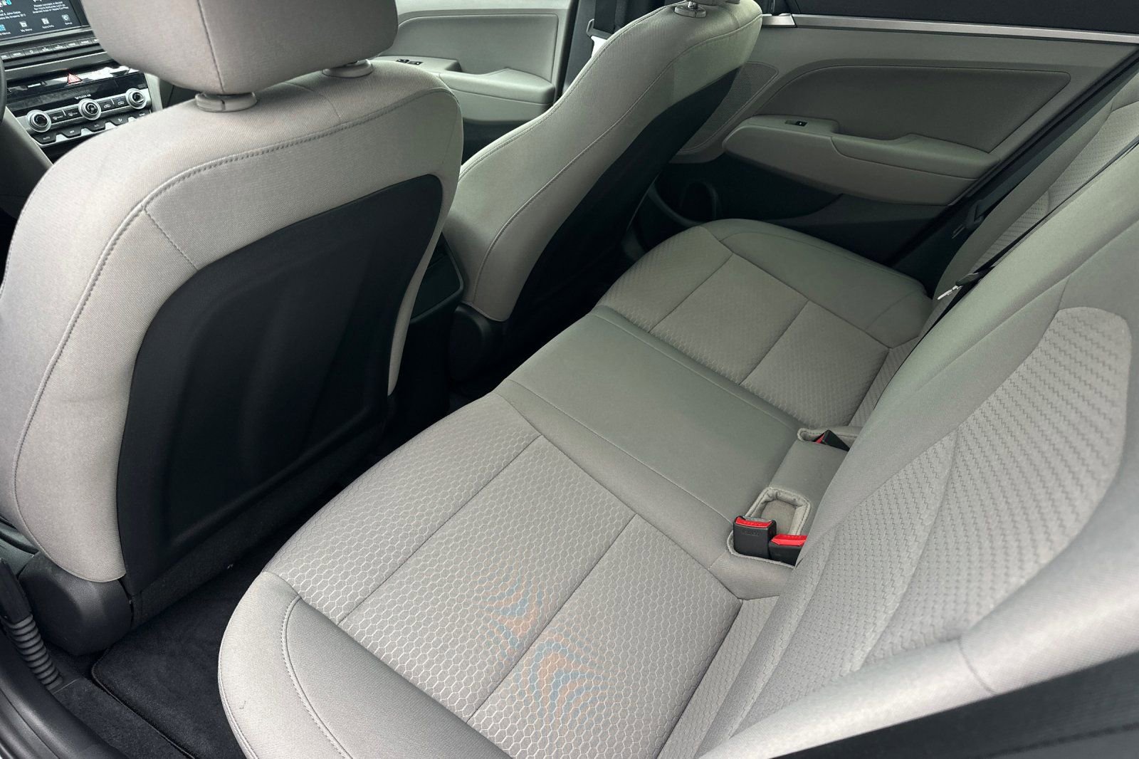Used 2020 Hyundai Elantra Value Edition FWD image 14