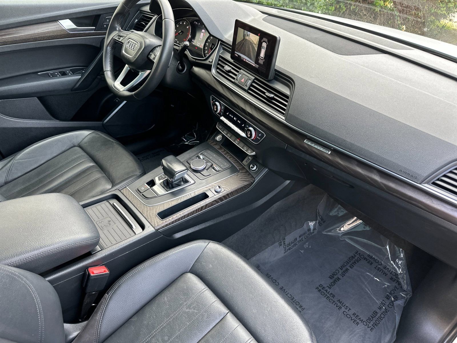 Used 2020 Audi Q5 2.0T Premium w/ Convenience Package image 18