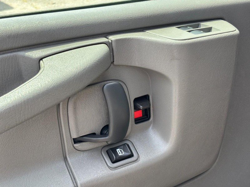 Used 2014 Chevrolet Express 3500 LT w/ LT Preferred Equipment Group RWD image 19