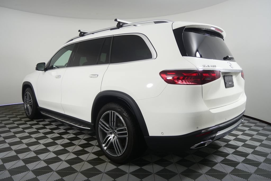 Used 2024 Mercedes-Benz GLS 450 4MATIC image 5