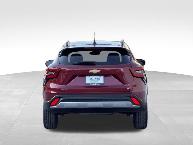 Certified 2024 Chevrolet Trax LT w/ Driver Confidence Package FWD image 8