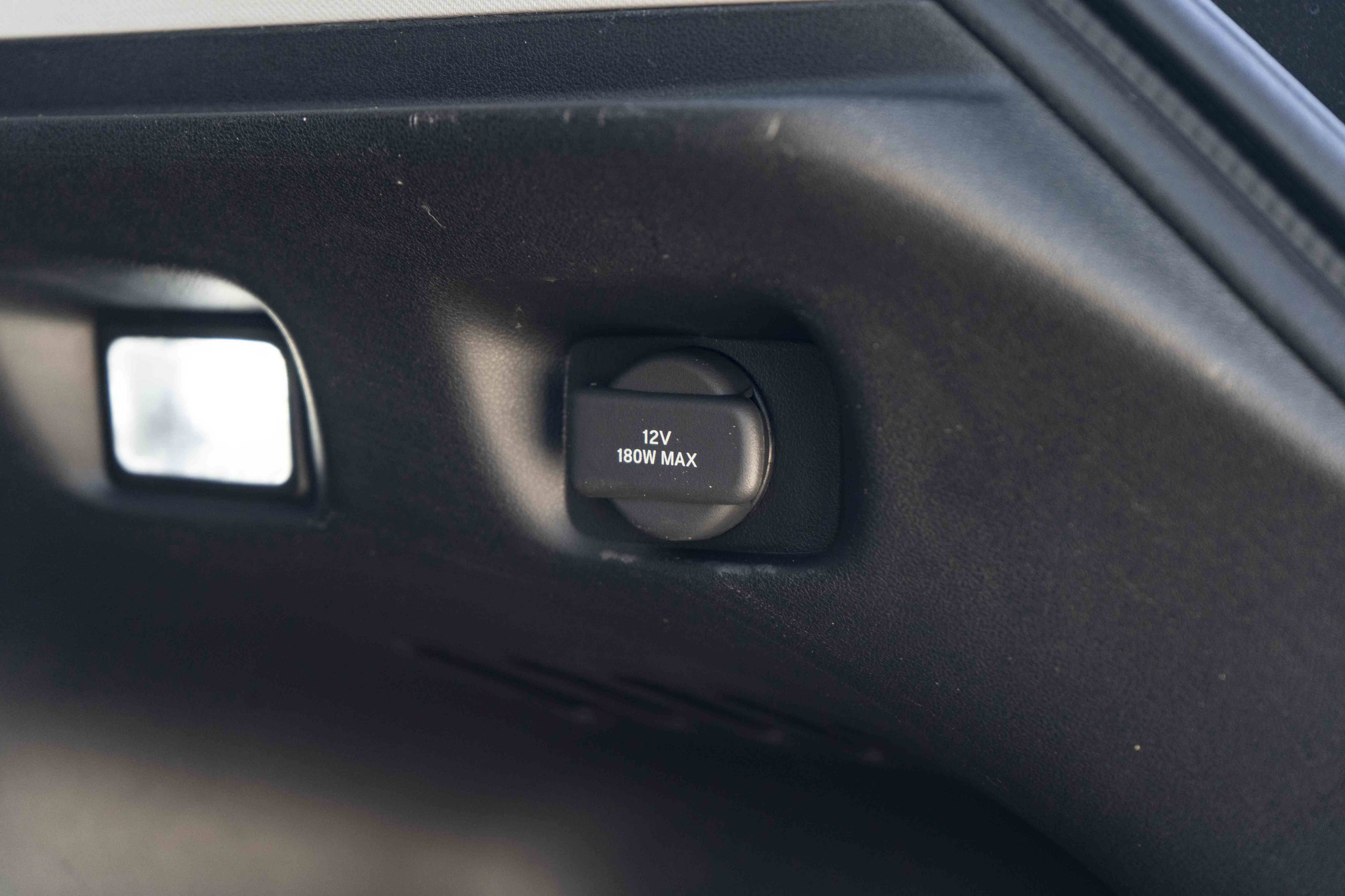 Certified 2025 Honda HR-V LX image 41