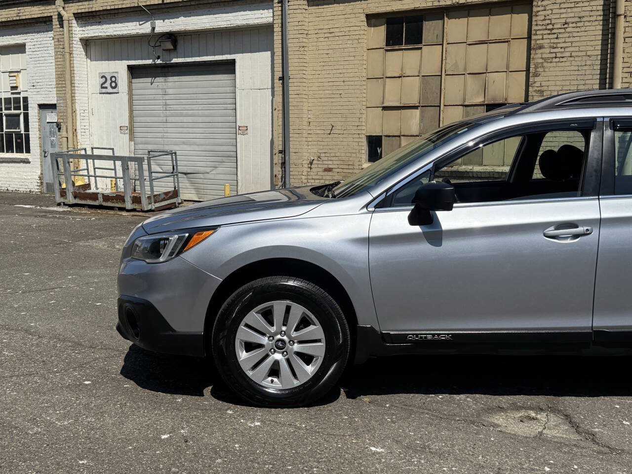 Used 2017 Subaru Outback 2.5i AWD/4WD image 17