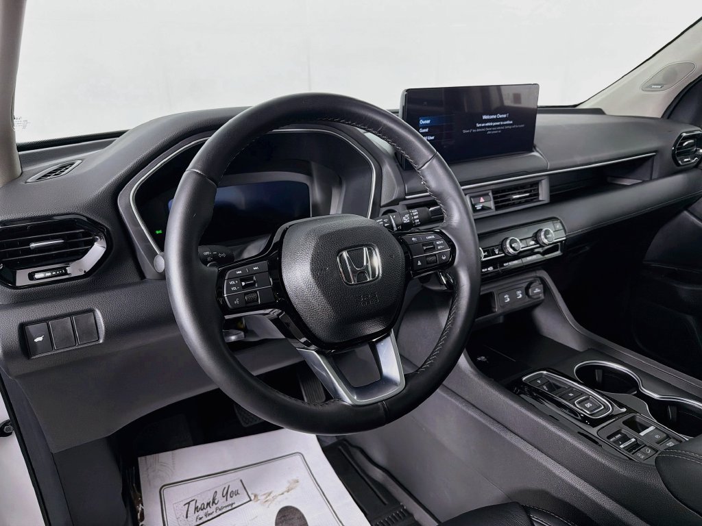 Used 2026 Honda Pilot Touring image 9