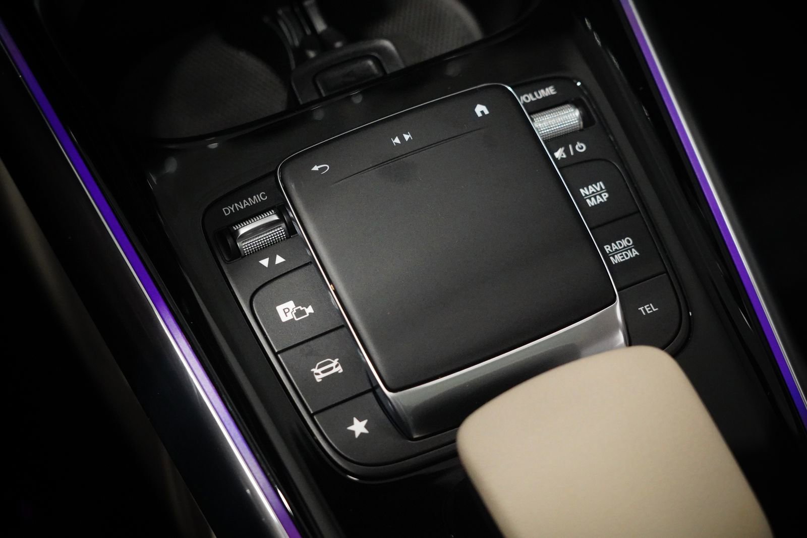 Certified 2023 Mercedes-Benz GLA 250 4MATIC image 27