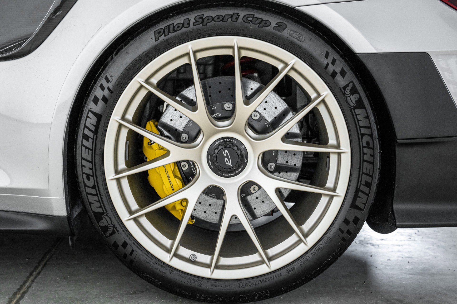 Used 2018 Porsche 911 GT2 RS w/ Weissach Package image 10