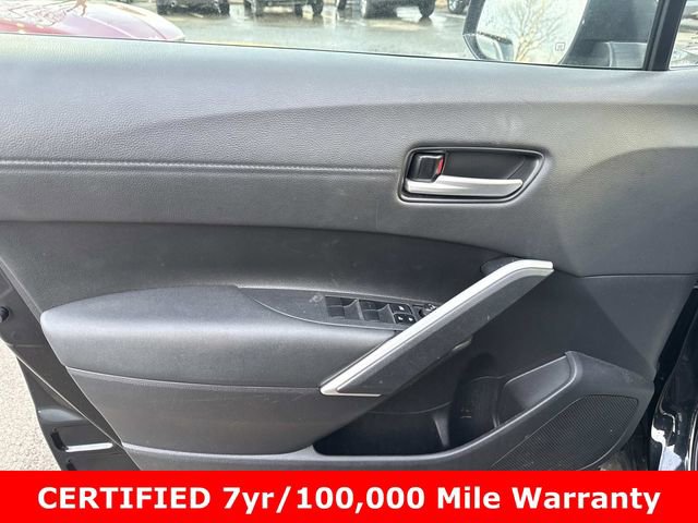 Used 2023 Toyota Corolla Cross XLE image 14