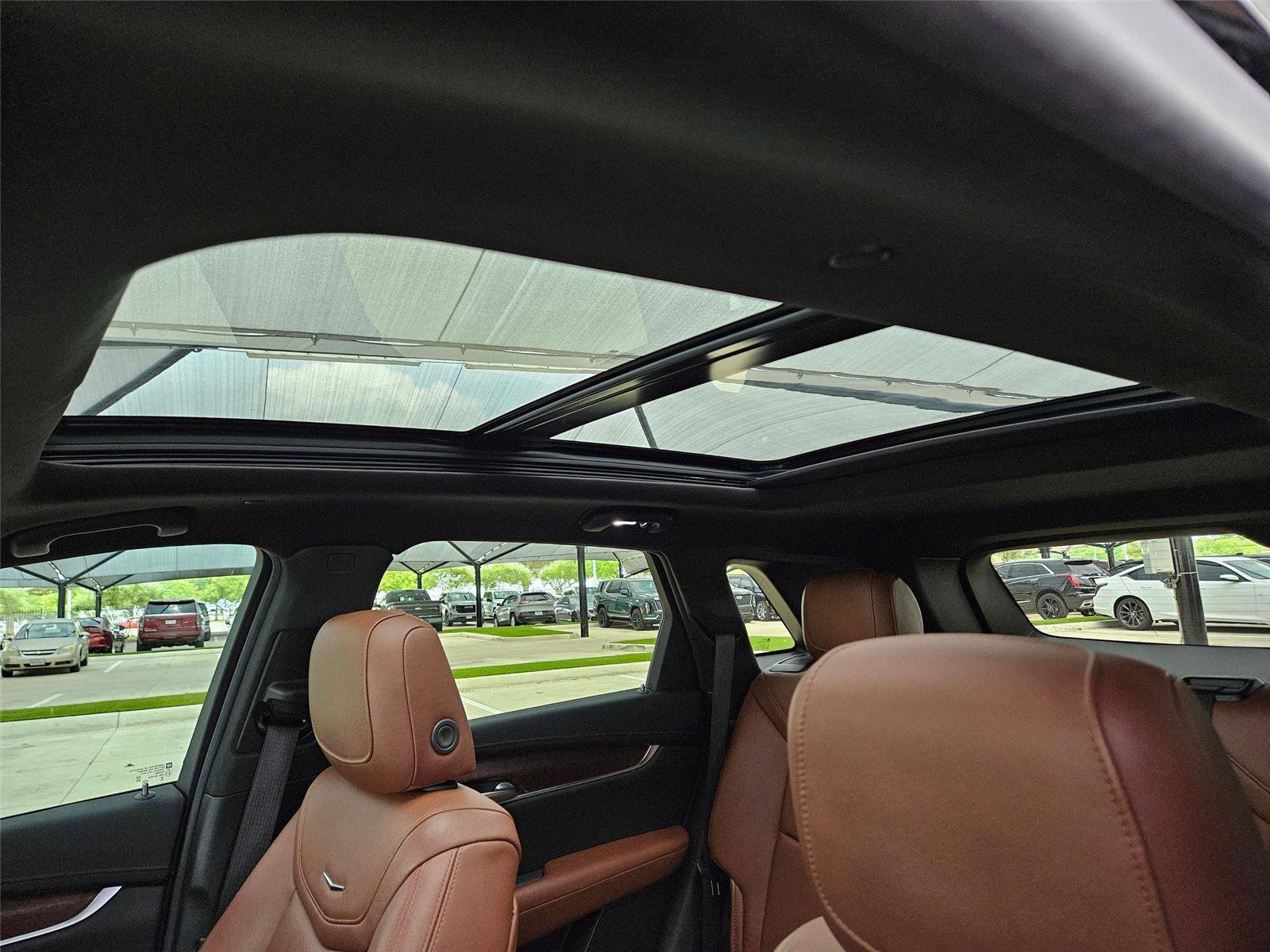 Used 2024 Cadillac XT5 Premium Luxury FWD image 8
