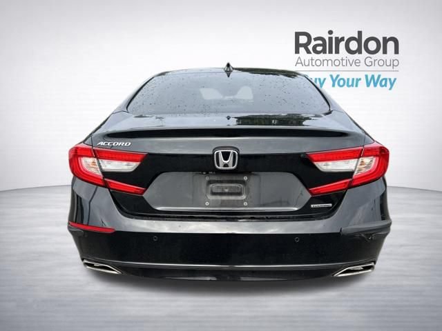 Used 2018 Honda Accord Touring image 6