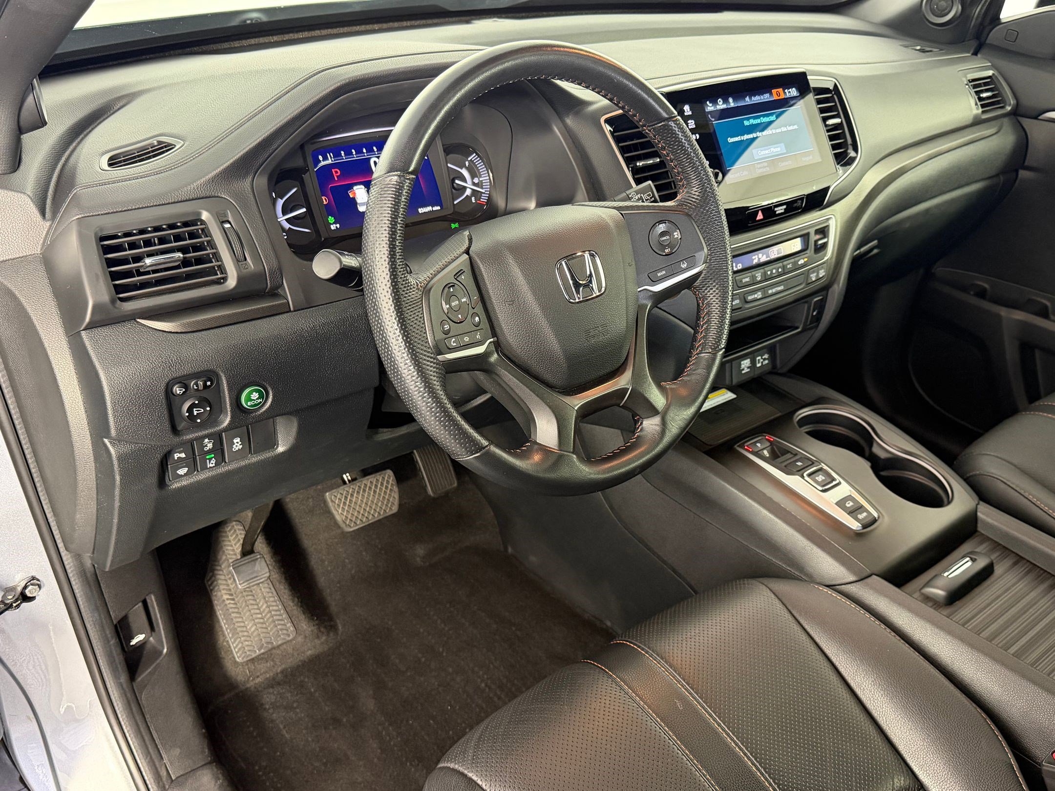Used 2023 Honda Passport TrailSport image 4