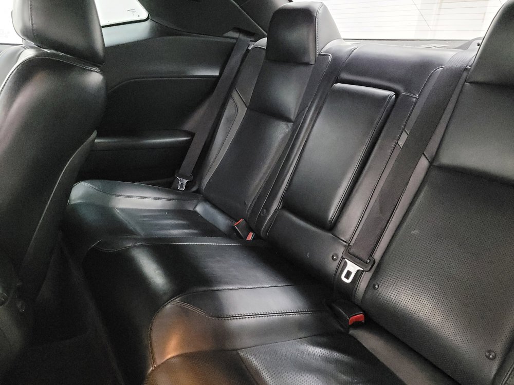 Used 2016 Dodge Challenger SXT Plus RWD image 18