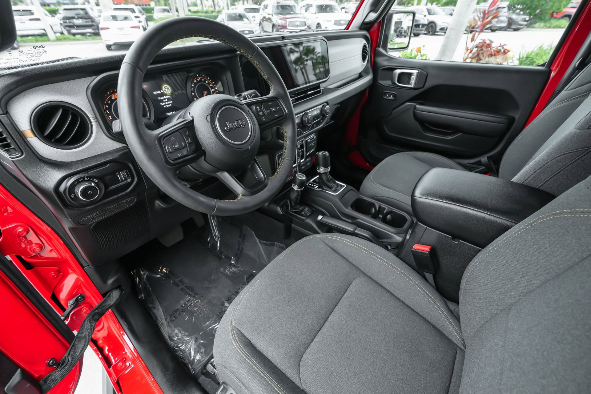 Used 2024 Jeep Wrangler Willys image 6