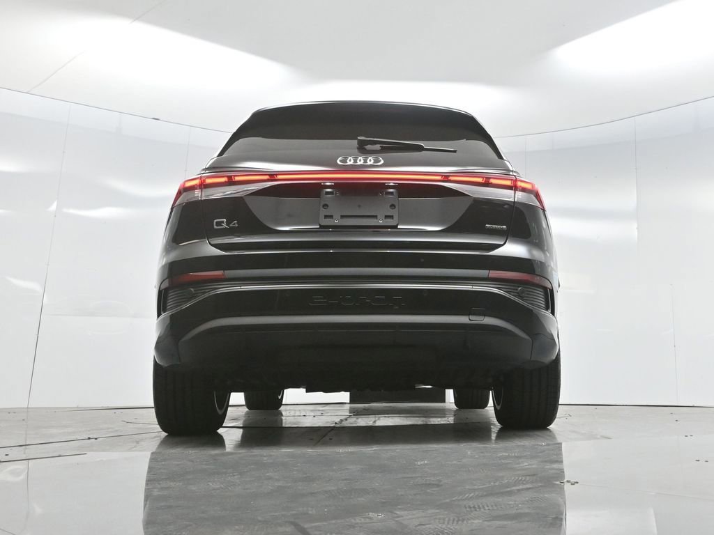 Used 2024 Audi Q4 e-tron Premium Plus w/ Premium Plus image 77