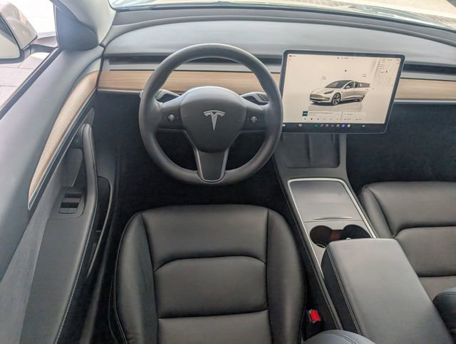 Used 2023 Tesla Model 3 Standard Range image 8