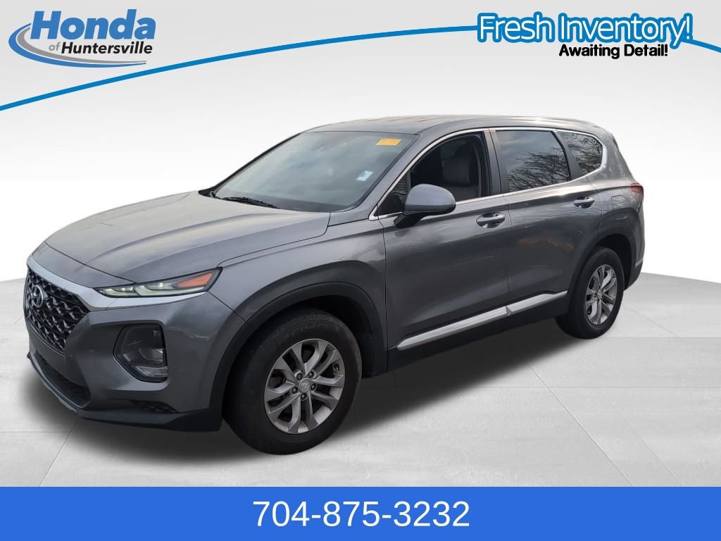 Used 2019 Hyundai Santa Fe SE image 4
