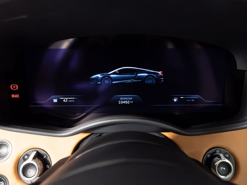 Used 2020 McLaren GT RWD image 15