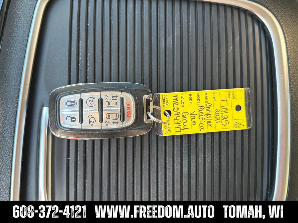 Used 2021 Chrysler Pacifica Limited w/ Premium & Safety Sphere Group AWD/4WD image 29