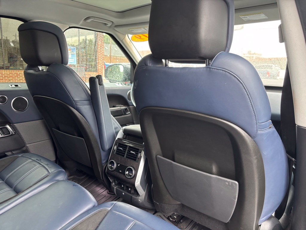 Used 2019 Land Rover Range Rover Sport Supercharged AWD/4WD image 25