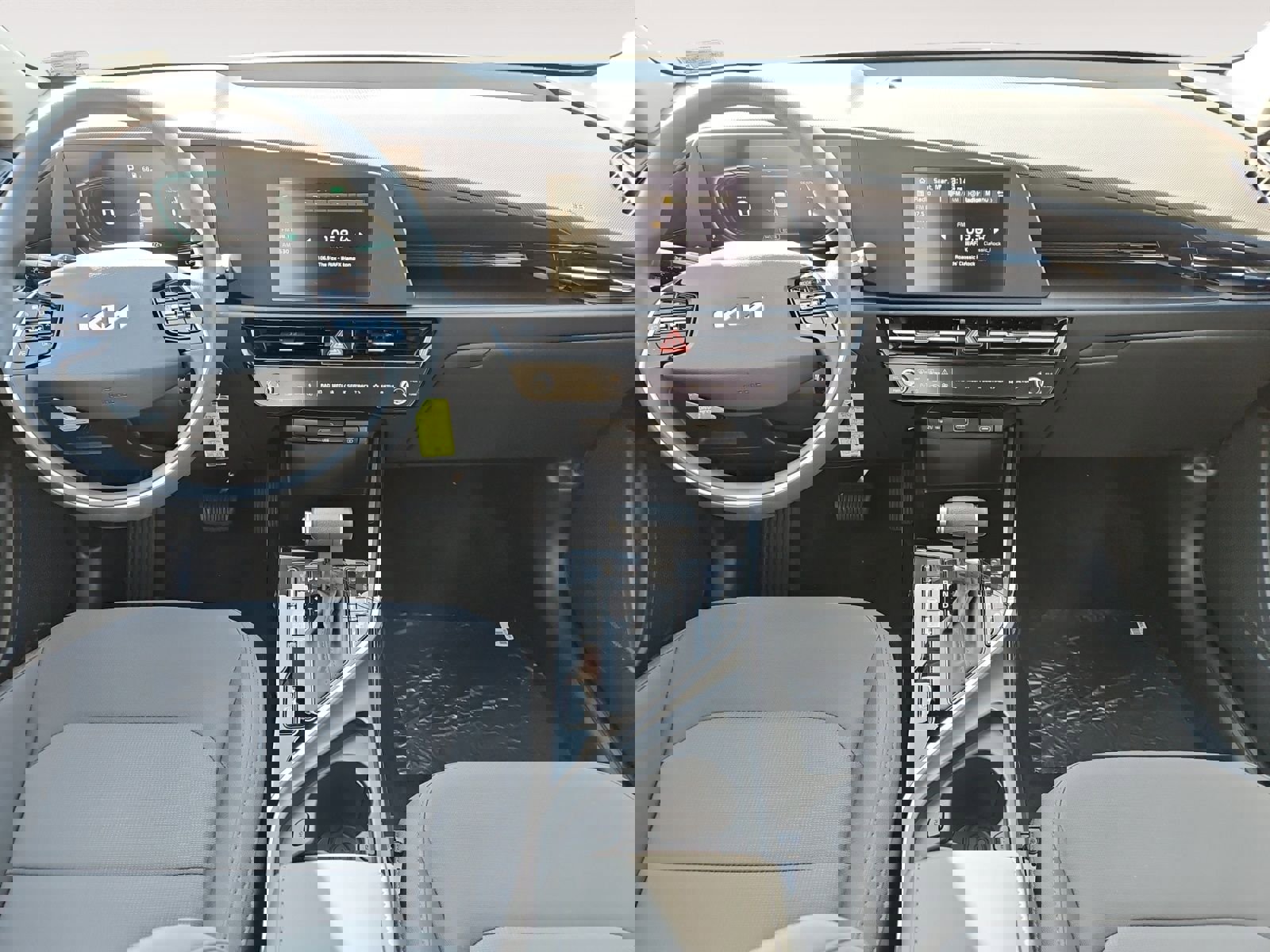 Used 2026 Kia Niro LX image 10