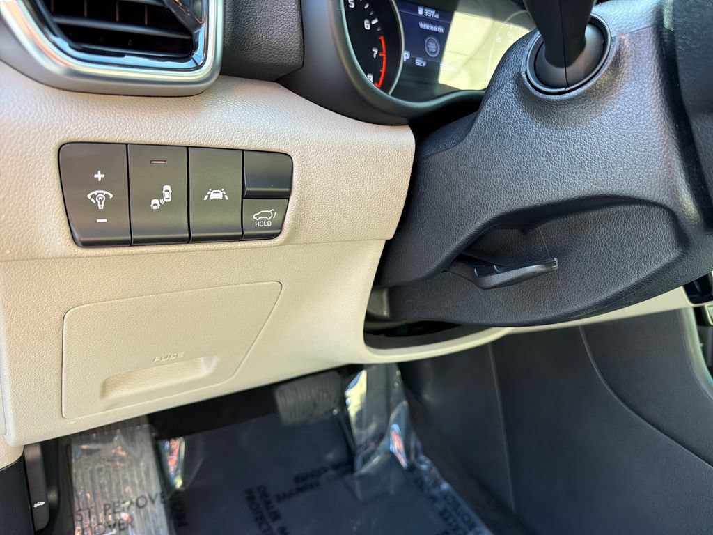 Used 2022 Kia Sportage EX w/ EX Technology Package FWD image 21