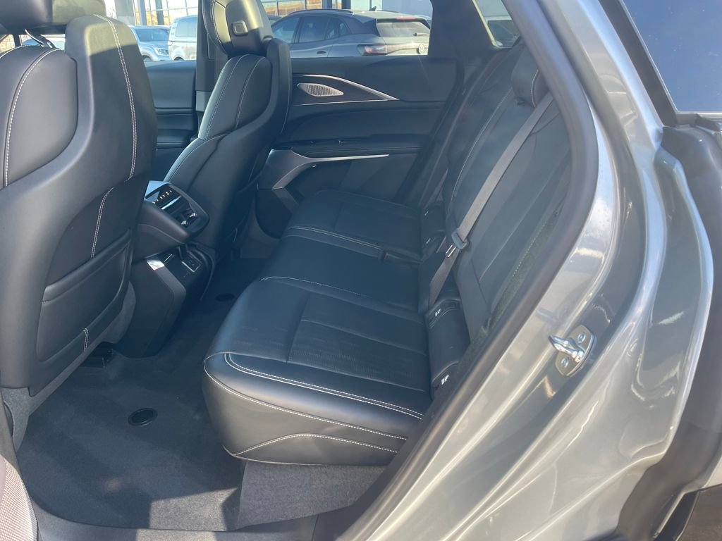 Certified 2024 Cadillac Lyriq Luxury w/ LPO, Floor Liner Package image 11