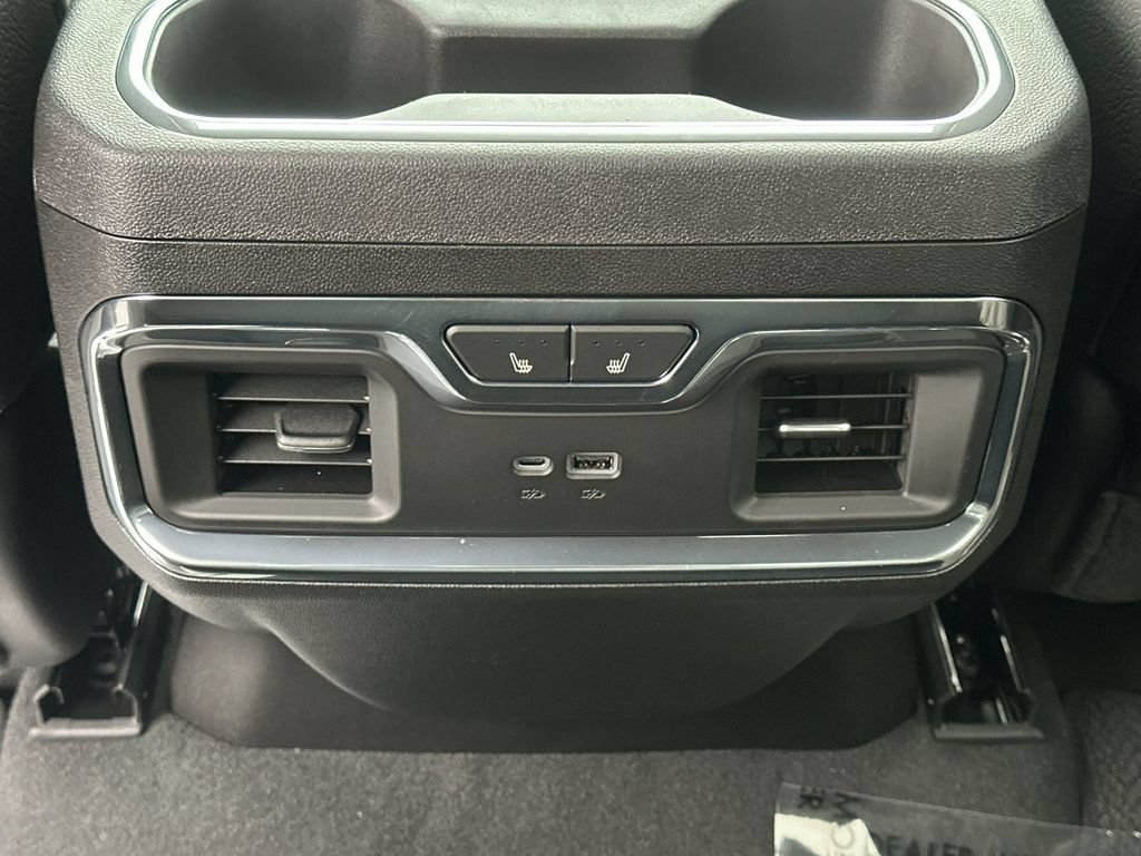 New 2026 GMC Sierra 1500 Denali AWD/4WD image 13