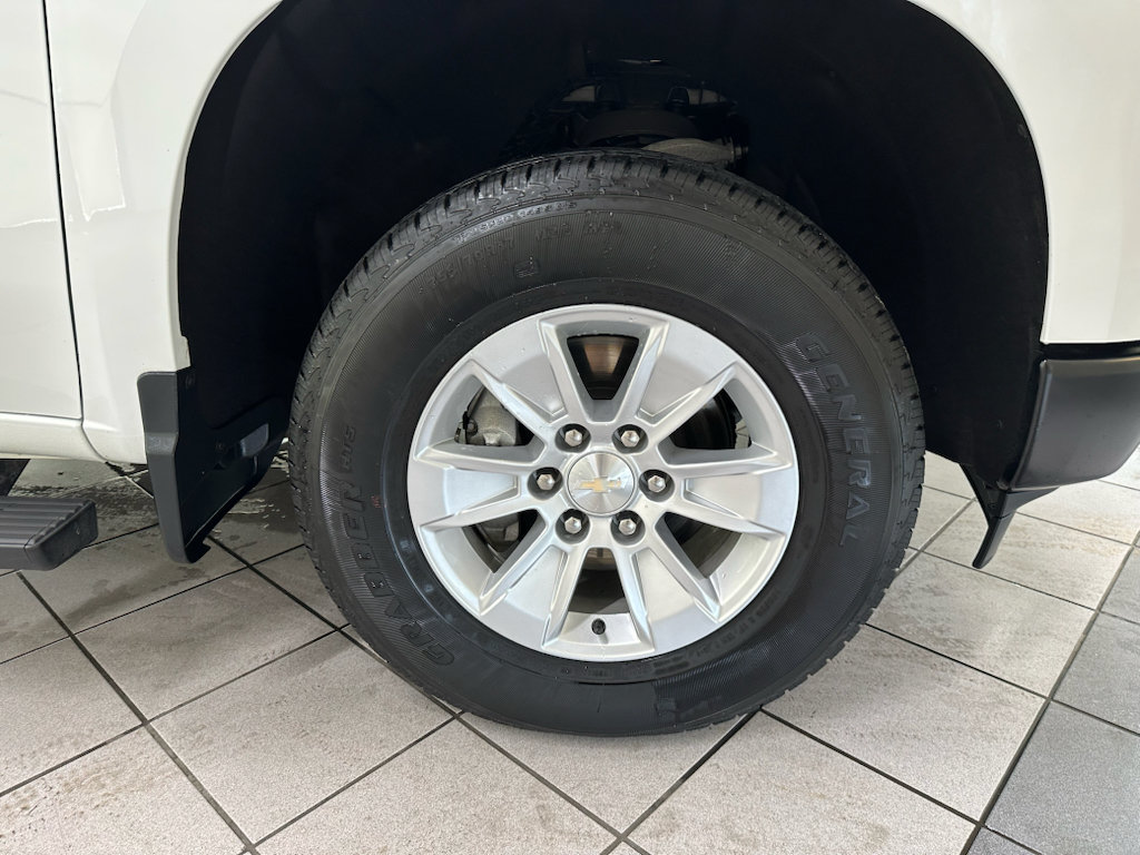 Used 2024 Chevrolet Silverado 1500 W/T w/ WT Value Package AWD/4WD image 15