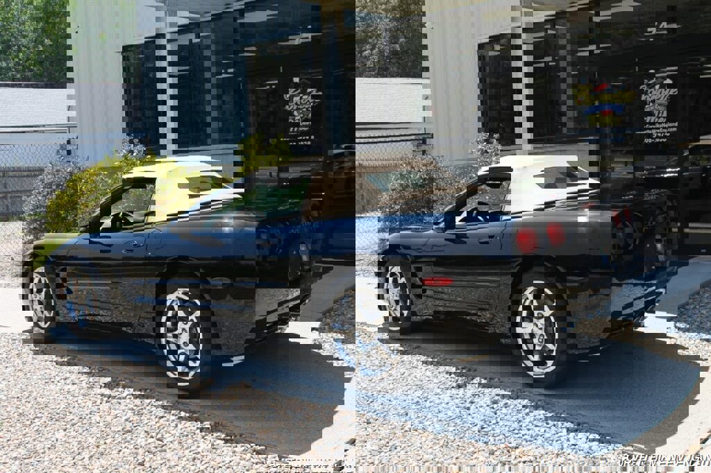 Used 2002 Chevrolet Corvette Convertible w/ Preferred Equipment Group2 image 6