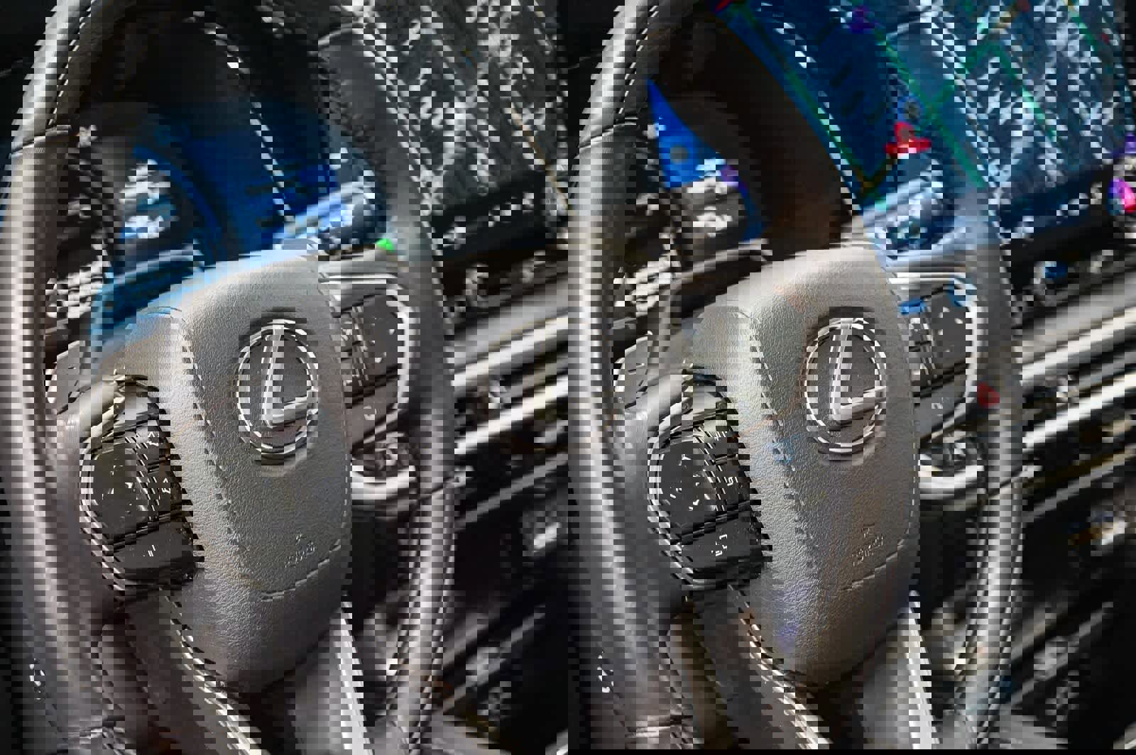 Used 2025 Lexus RX 450h Luxury w/ Convenience Package image 19