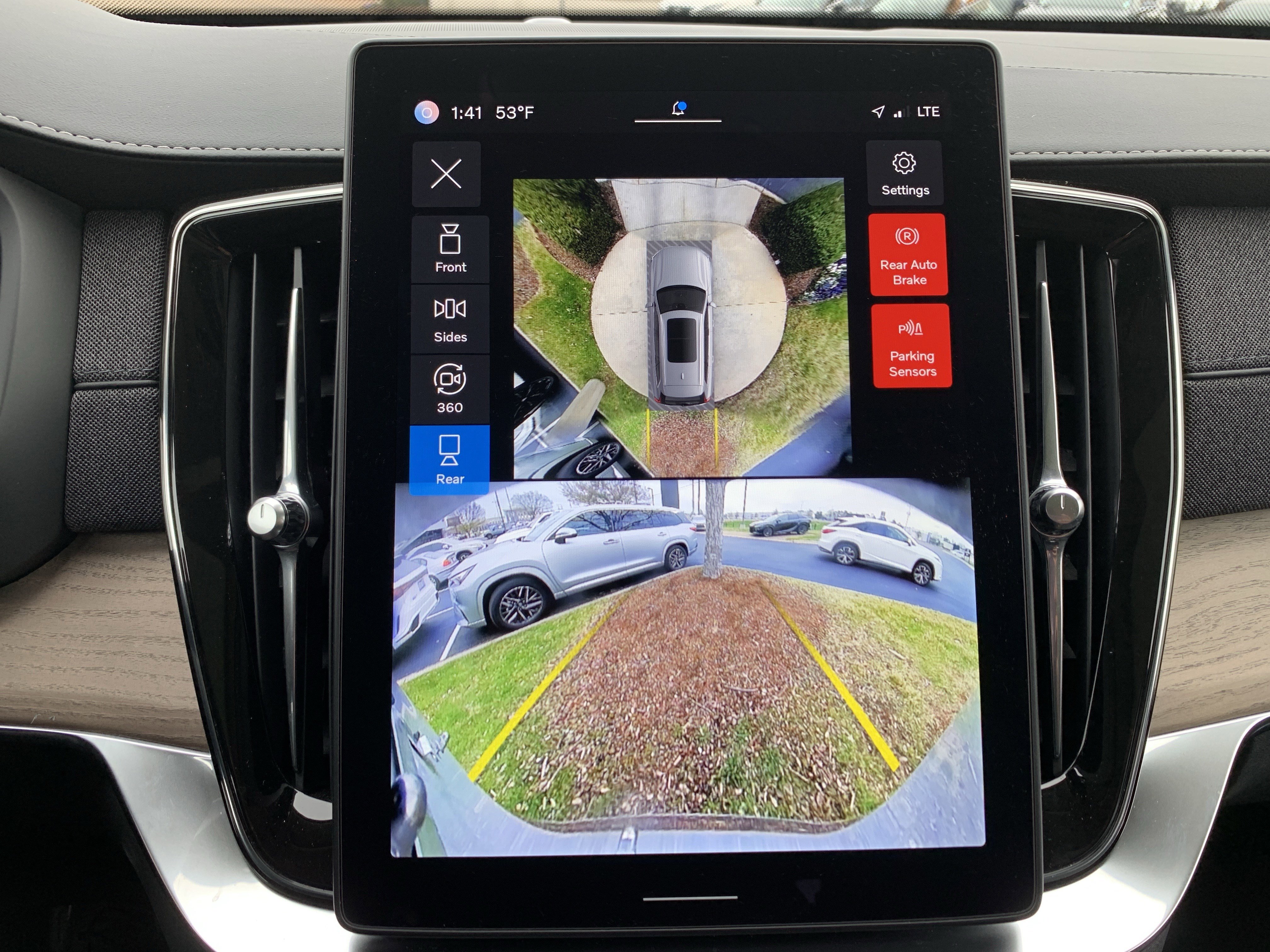 Used 2025 Volvo XC90 B6 Plus image 25