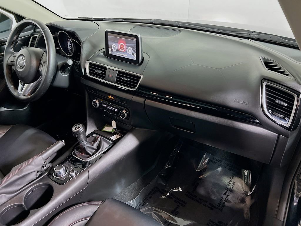 Used 2016 MAZDA MAZDA3 i Grand Touring image 25