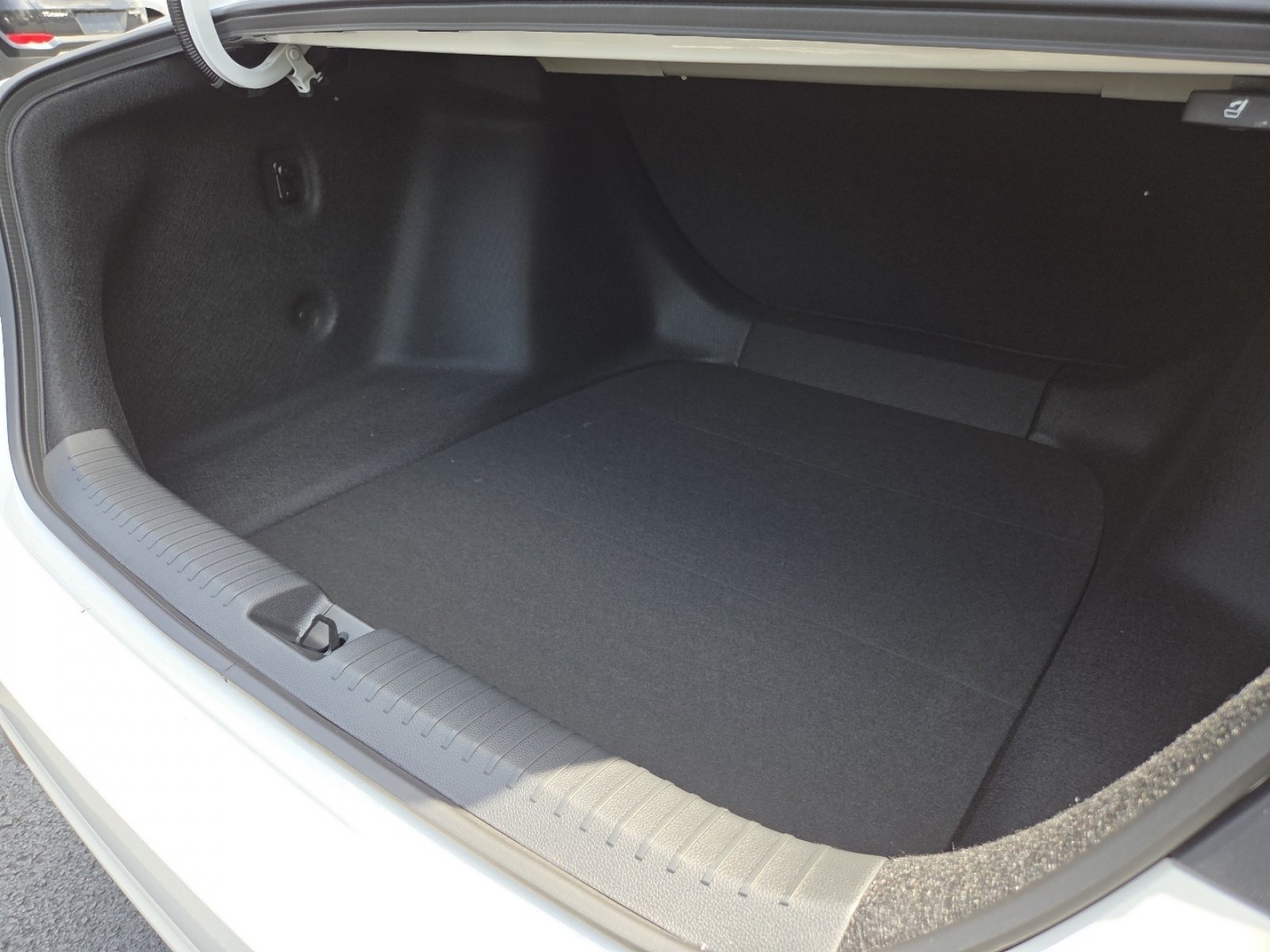 New 2026 Honda Accord LX image 19