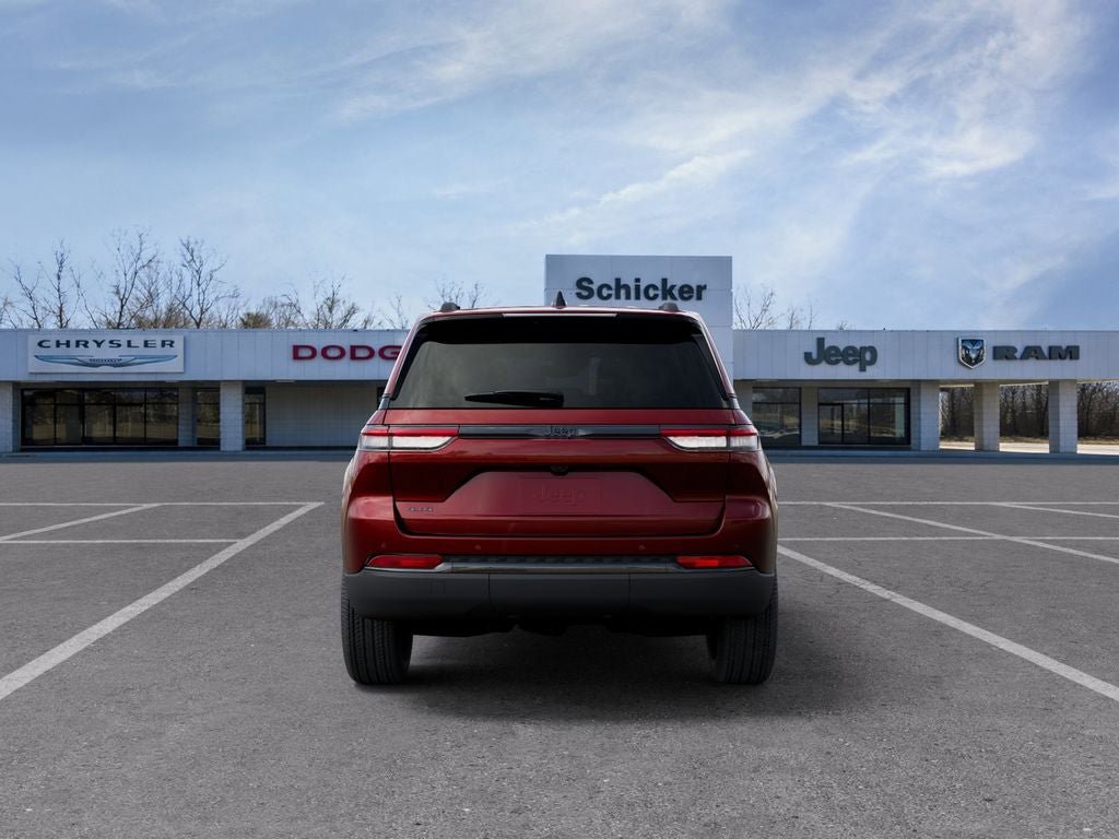 New 2025 Jeep Grand Cherokee Altitude AWD/4WD image 7