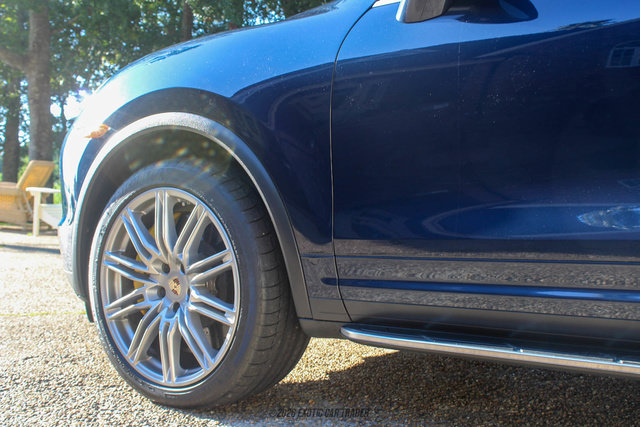 Used 2012 Porsche Cayenne Turbo AWD/4WD image 61