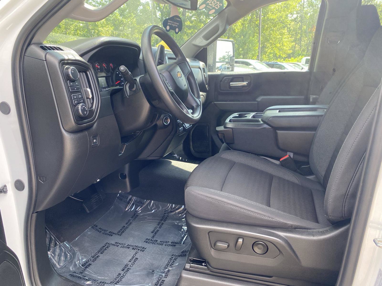 Certified 2024 Chevrolet Silverado 2500 Custom w/ Custom Value Package AWD/4WD image 18