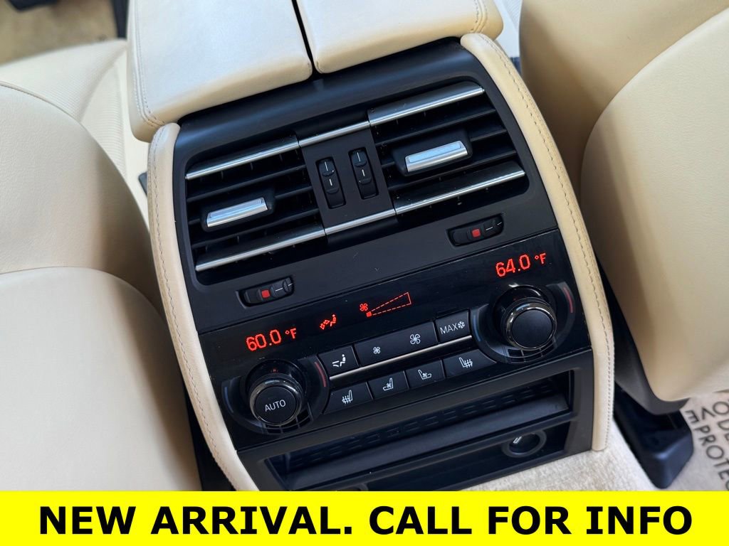 Used 2011 BMW 750Li w/ Luxury Rear Seating Pkg image 34