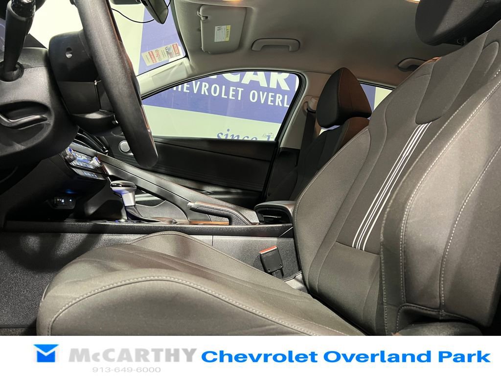 Used 2024 Hyundai Elantra SEL FWD image 23