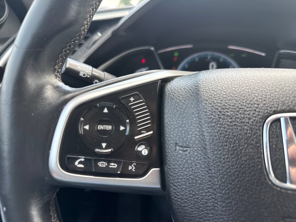 Used 2017 Honda Civic Touring image 25