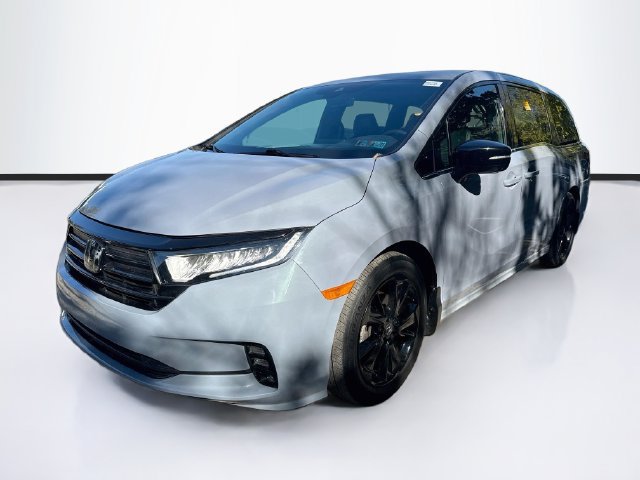 Used 2023 Honda Odyssey Sport image 3